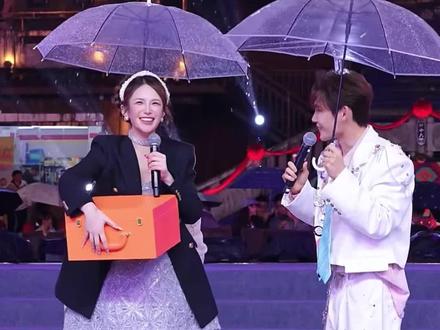 瑶瑶送龙浩天的第二个礼物#龙浩天 #ai瑶瑶 #龙浩天和瑶瑶