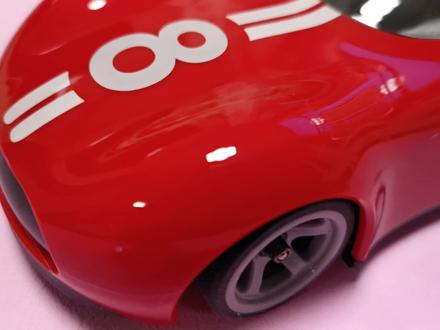 爸爸用纸壳手工制作赛道,玩三百多的玩具跑车,还能漂移 #手工玩具 #纸壳子手工 #亲子手工 #爸爸带娃