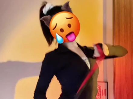 老婆们,整活儿!#瓜蛋摇 #皮带舞 #林瓜蛋 #舞蹈教学 #抖音风格实验室 @抖音小助手 @DOU+上热门 @DOU+小助手