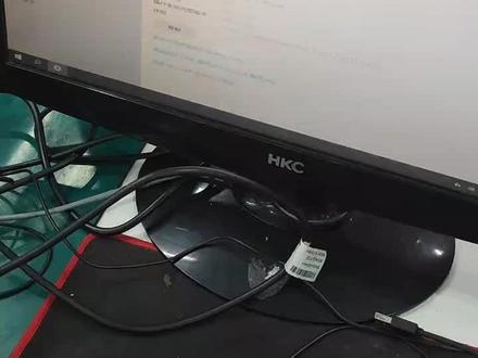 i7 7700HQ 是笔记本CPU 改装按到台式机上 便宜有便宜道理