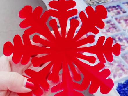 剪纸雪花来喽#剪纸 #手工 #新年手工