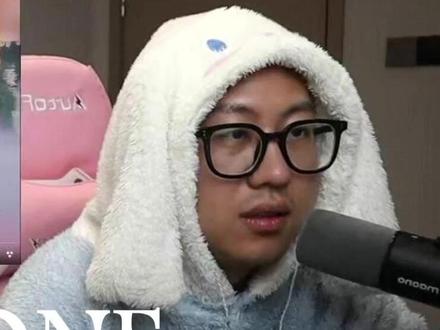 wanna one+赖冠霖初舞台 #wannone #直播切片 #桃乌君