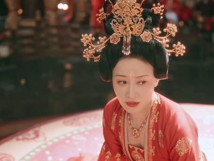 《唐宫奇案》大结局淑妃因为天象被皇帝厌弃,李佩仪得以斩杀右相报灭门之仇#唐宫奇案 ##唐宫奇案全方位肯定