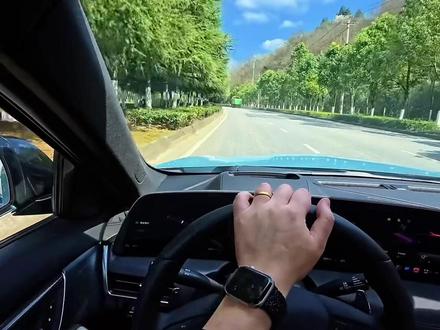 CT5黑科技课程:MRC电磁悬架系统#凯迪拉克 #凯迪拉克ct5 #凯迪拉克F1 #马力全凯