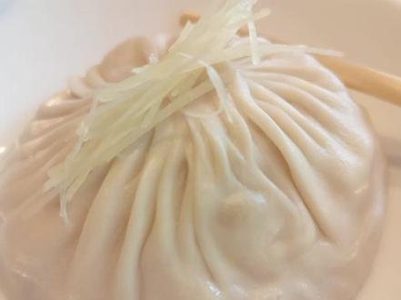 扬州早茶--蟹黄汤包的正确打开方式,你想试试吗?
#导游来了 #小雅快