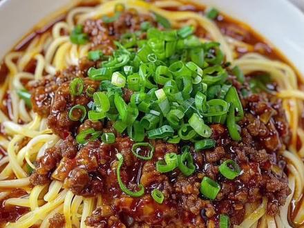 面条最好吃的10种神仙做法,最后一种好吃到舔碗
#抖音美食推荐官 #美食教程 #重庆小面#炸酱面 #豆角焖面
