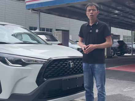 锋兰达和锐放选择哪个好?记住,买最低配就一定要买丰田的卡罗拉锐放2.0纯油先锋版,10万左右家用SUV首选!#抖音汽车 #原创视频 #dou是好车 #锐放落地价 #锋兰达