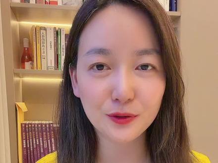 AI的钱到底流向了哪里 去年100万买闪迪→今天4000万 不是炒币,是AI产业链的钱在流动 今天扒开这条万亿美元的暗河: 从OpenAI到原材料,六层结构全拆解 ✦ AI到底是不是泡沫 ✦ 巴菲特3000亿在等什么 ✦ 24岁德国小子Leopold Aschenbrenner如何靠押注电力赚到90亿 #AI投资 #科技前沿 #半导体 #人工智能 #投资逻辑如何靠押注电力赚到90亿 #AI投资 #科技前沿 #半导体 #人工智能 #投资逻辑