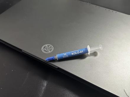 华硕 天选4 2023清灰换硅脂拆机教程 此拆机教程以仔细与清晰易懂的角度拍摄给拆机小白,一起按步骤来提升电脑性能!关注我,告诉我你的笔电型号, 我来帮你让他重获新生。主页有笔记本电脑/台式机拆机教学、测评、知识分享的合集。关注我,告诉我们想要了解电脑性能提升的问题。
【酷寒怪兽Kooling Monster】
我们的愿景是让每个人都能有最舒适的电脑体验。我们希望在DIY电脑维修技能的普及下,让每个人都能以极低的成本实现电脑性能的大幅提升。
【声明】
该视频仅提供资讯分享,不会赔偿任何因操作所导致的损害
#固态硬盘 ,#内存条 ,#拆机视频 ,#华硕天选