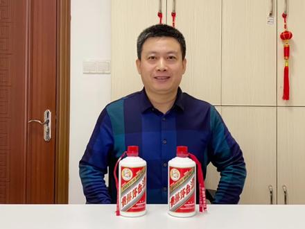 43度飞天茅台PK53度飞天茅台,价差3倍以上其实口感差距没那么大 #茅台 #茅台酒 #酱香型白酒 #酱香酒 #老酒收藏鉴定 #老酒 #喝酒 #白酒 #酒文化 #酒知识