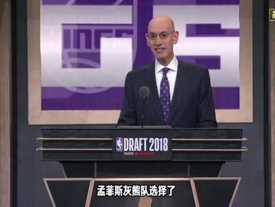 #nba聚光灯 19岁获得欧洲杯冠军,21岁打入NBA季后赛,东契奇的上限在哪里?