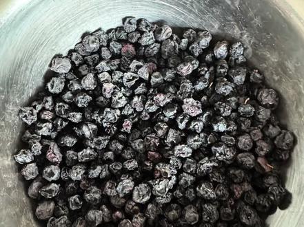 蓝莓干教程来啦,最近沉迷于做各种果干😋