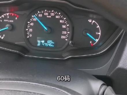 刚行驶了四万多公里的福特福睿斯,车辆在行驶途中发现低速顿挫,高速共振严重