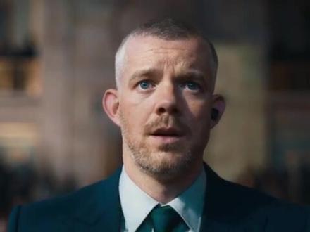 上映当天票房爆满,这绝对是今年最牛逼的科幻电影,好过瘾!