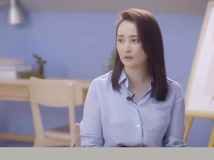 做父母是一件很不容易的事情,我们说的话、做的事情,都会在潜移默化中影响孩子,育儿不如先育己。#蒋勤勤 #育儿 #家庭教育