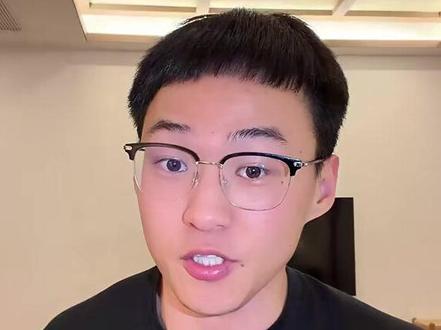 褪去海外滤镜 国人偏爱故土风光。安全感与便捷,是独属于大国的底气。#科普 #旅游 #历史 #地理 #消费