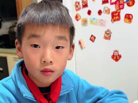 看完疯狂动物城2二年级娃自制手工《盖瑞解毒笔》
#人类幼崽的日常 #疯狂动物城2 #盖瑞解毒笔 #儿童手工 #小学生日常