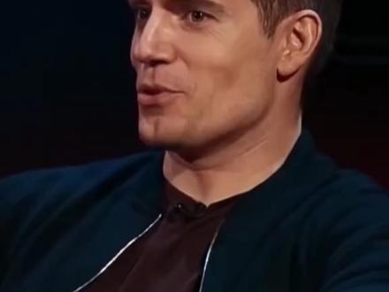 超人大战阿斯塔特,为了帝皇!#战锤40k #亨利卡维尔