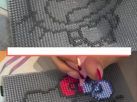 拼豆界来了个珍妮机🌸!哇噻 ,有了这个智能拼豆板,哪里亮了点哪里💕,再也不用数格子啦👄😘#拼豆 #艺术创作记录 #拼豆教程 #拼豆板