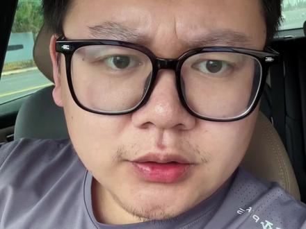 你们来说说是咋回事?#手机数码 #华为 #手机