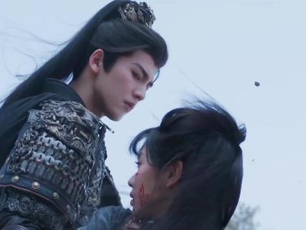 樊长玉终于发现谢征就是武安侯,被他拦腰抱起拉到马背上#逐玉 #解说