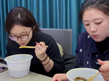 测评一下最近很火的刘文祥,附带刘文祥点单大法!被紫薯精带🔥的刘文祥你觉得好吃吗#刘文祥#紫薯精麻辣烫 #泰安