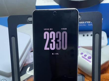 真我neo7新系统确实好用,没有负优化,而且续航一如既往得好, 7.0的这个动态确实好看,也多了好多动态壁纸,没升级的话,赶紧去升,值得升级 #真我neo7#真我noe7新系统