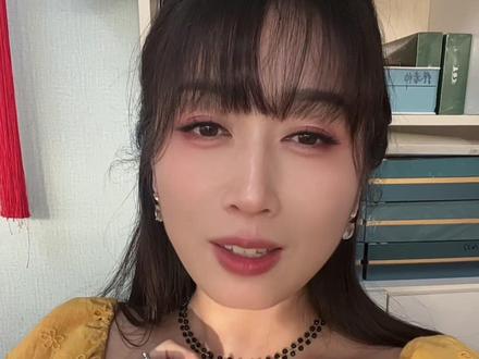 番外 不要变成高需求宝宝,那样你会有点不开心。咱们就知足者常乐!好吗?开开心心追星,高高兴兴磕糖!
#真实生活分享计划 #52番外 #郝熠然#云旗 ##主播的真心话