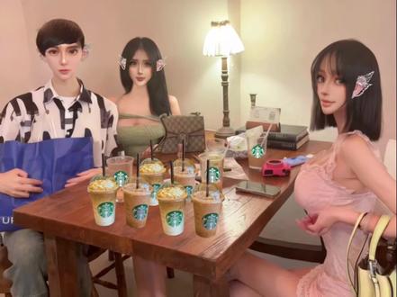 今天和爱梓冰宝宝们团建了#爱梓冰 #肖子灿