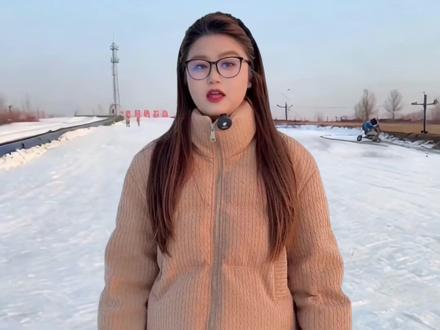 滑雪迎新年,龙居桃花岛滑雪场,2026元旦一起来嗨! #东营 #跨年 #滑雪