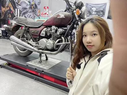 一首枫拉开的帷幕~#前奏一响拾起多少人的回忆 #机车女孩
