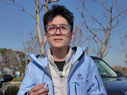 旗舰大六座SUV终极对决!智己LS9核心优势太能打#上汽旗舰智己LS9 #蔚来ES8