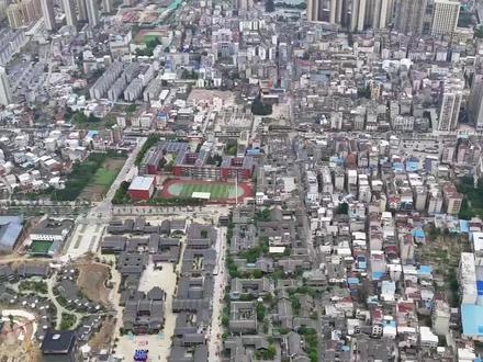 #旅行推荐官 #房县 #黄酒 #创作灵感 #县城
千里房县,诗酒远方!