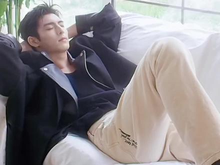 “别再偷拍咯” #今日份女友视角