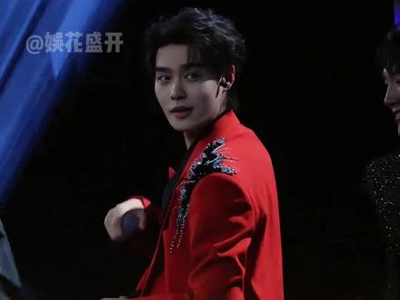 2026短剧一哥再次大洗牌,柯淳春晚出圈,张翅人气飞升,陈添祥姚冠宇夯爆央视舞台#柯淳 #张翅 #陈添祥 #内容启发搜索 #影娱热点团