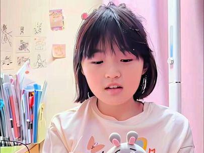 #创作者中心 #创作灵感 一起来做个朱迪警官的甜甜圈吧,这次拍摄用了第一视角,主打一个看完就会做!可以在评论区互动你的动作哦!#粘土教程 #疯狂动物城朱迪