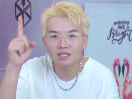 那些暑假染的五颜六色的头发,开学怕老师发现怎么办?开学发色#发色 #你相信有独角兽吗 #开学必备 @DOU+小助手