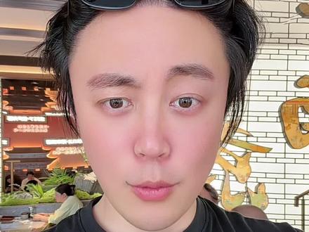 大科技全球闪崩三重奏???? #股市暴跌
