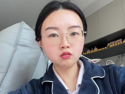 昨天去了商量岗滑雪后跟以前去云上草原的对比,想去滑雪的朋友可以参考#热门 #商量岗滑雪场 #云上草原滑雪场 #口播知识分享