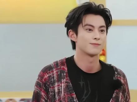 #王鹤棣变魔术全场震惊 四棣仔怎么什么都会啊#王鹤棣 #综艺