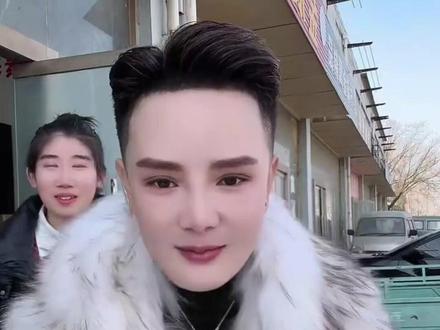 王总谈起小儿子过敏的事 #过敏体质宝宝 #王小萌梵诗笛 #梵诗笛官方旗舰店