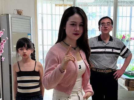 谁想当我同桌 #随意摇摆 #亲子 #同桌