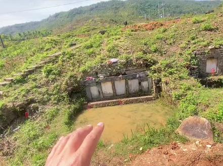 曾从政是明朝国师,一生功绩彪炳,于国,名垂青史;于族,贡献巨大。但身后事却也由不得他!是前人做错了?还是我理解错了?#实地考察 #虚心求教 #曾从政