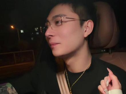 他怎么这么好哄呢#前任#东北男人#痞帅