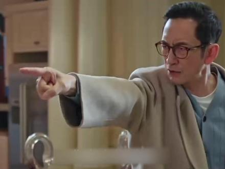 骄阳似我:聂程远破除断供钱芳萍,马念媛假名媛身份被拆穿进监狱 原著结局#骄阳似我 #赵今麦 #宋威龙 #好剧分享