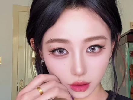 别再脸上胡乱化啦 快来学这个纯欲狐系妆 谁画谁美!#抖音美妆年度宝藏 #妆容教程 #我的宝藏美妆被抖音pick了 #眼妆教程 #狐系眼妆