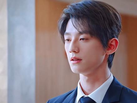 为啥庄序得知聂曦光元旦时候没和林屿森谈恋爱,直接破大防了?#赵今麦 #宋威龙 #赖伟明 #骄阳似我 #了不起的精讲团