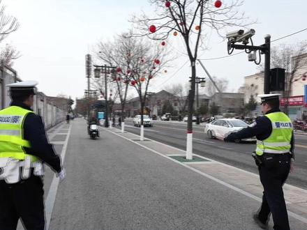 大同市公安局交警支队特勤大队开展电动车专项整治行动