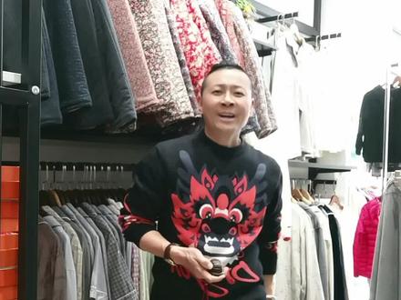 网友们的想象力很丰富了。你对“数额特别巨大”这个词的理解是怎样的😜🤔 #数额特别巨大 #数量单位兆和京#用吨做单位#上坟烧纸都不敢烧这么多 #曲靖余哥