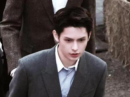 这种骨相和实力老了也是法拉利啊#赵雨凡 #james #cortis #爱豆 #kpop